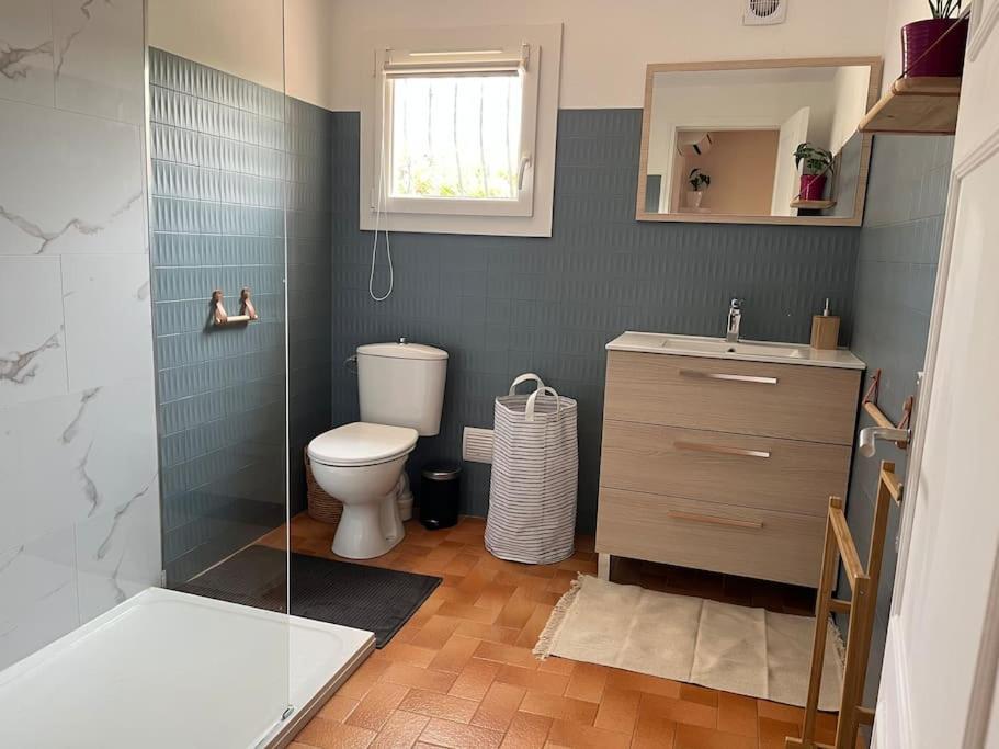 Bas De Villa 70M2 Independant Avec Espace Jacuzzi Prive Le Lavandou Bagian luar foto